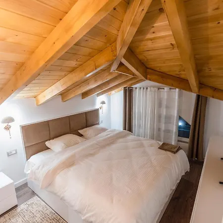 Gorica Apartment *